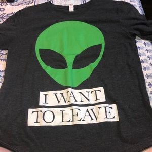 “I want to leave” shirt, M